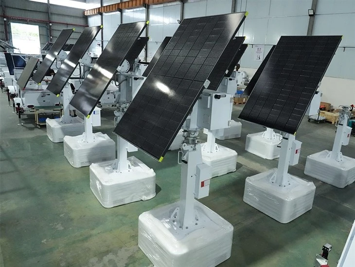 Mobile Solar Security Tower With AI Starlink factory